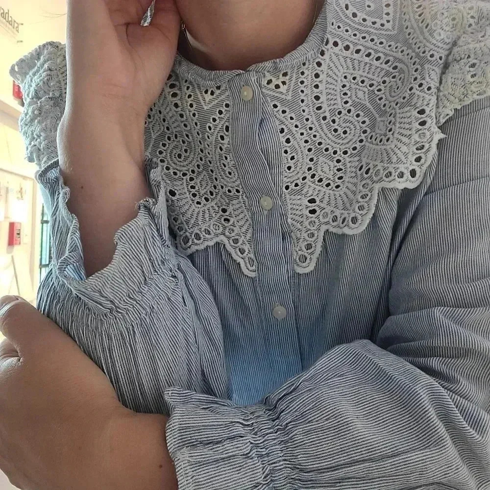H&M striped button down shirt - Picture 4 of 13